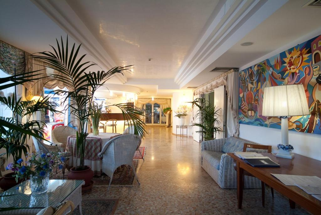 Hotel Panoramic Caorle Exterior foto