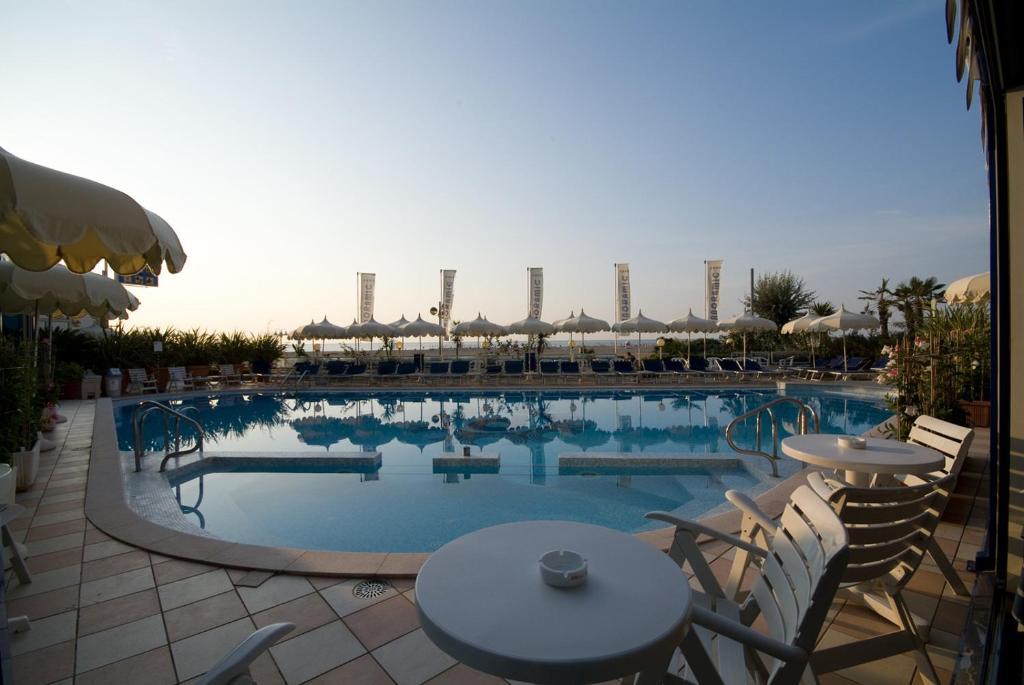 Hotel Panoramic Caorle Exterior foto