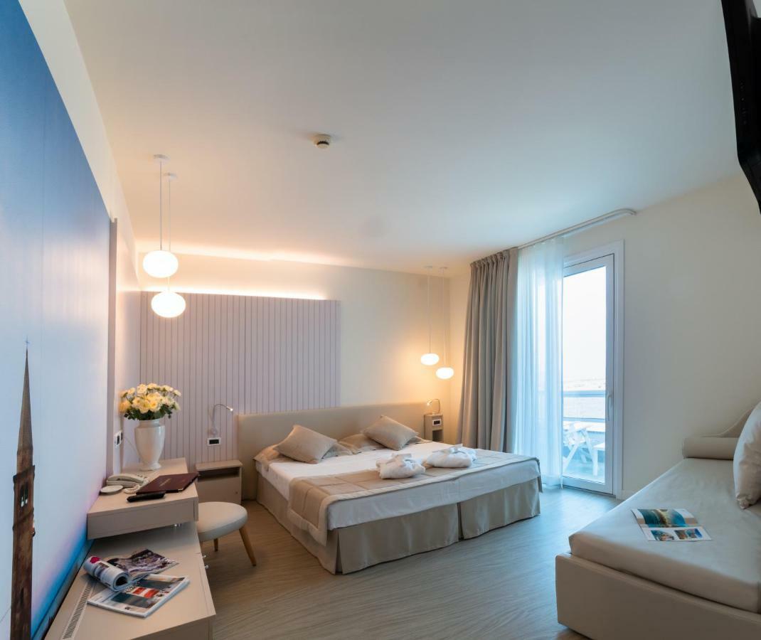 Hotel Panoramic Caorle Exterior foto